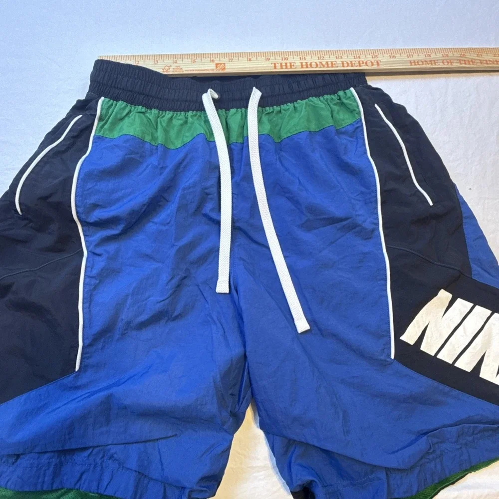 Nike  Shorts MENS XL DRAWSTRING  LOGO COLORBLOCK SHORTS - Picture 4 of 9